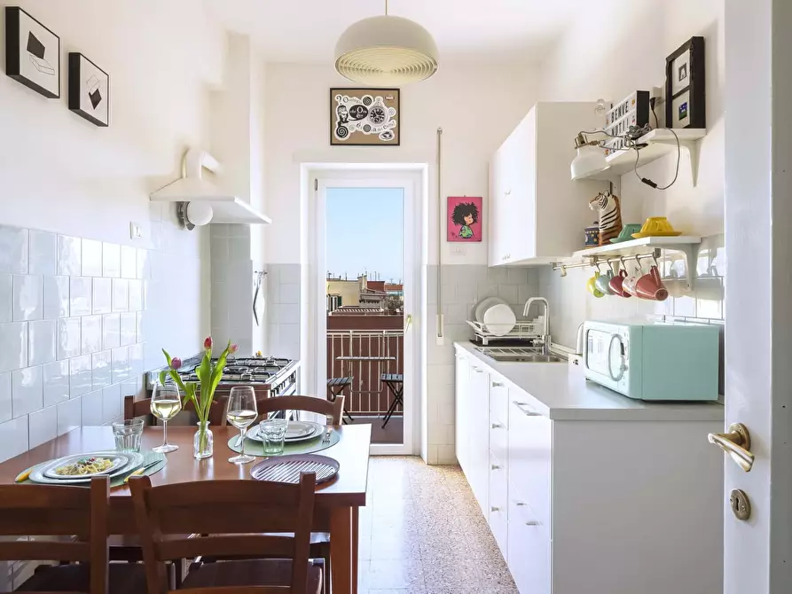 Immagine 26 di Appartamento in affitto  in Via Alberto da Giussano63 a Roma