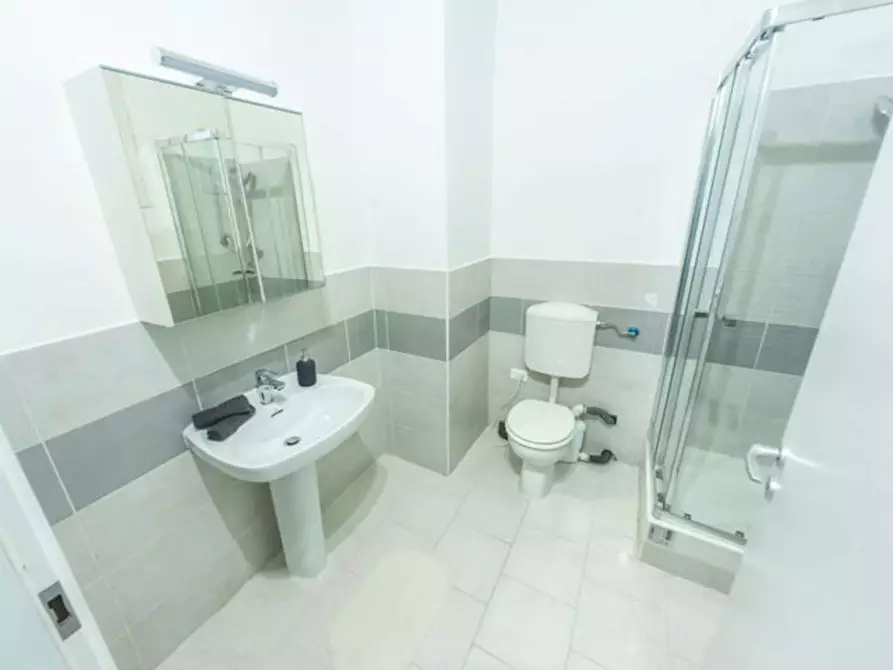 Immagine 11 di Camera in affitto  in Via Luigi Cibrario39 a Torino