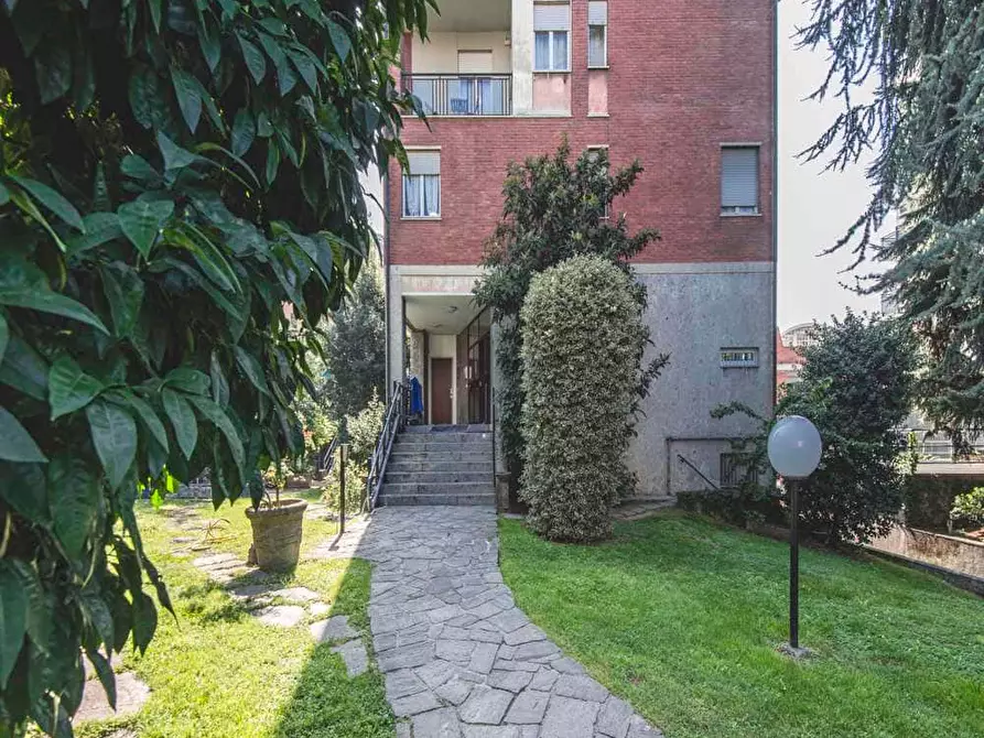 Immagine 22 di Camera in affitto  in Viale Legioni Romane5 a Milano