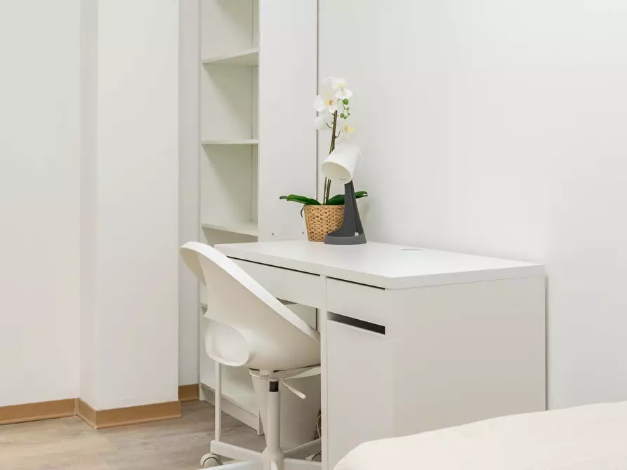 Immagine 3 di Camera in affitto  in Via Frinco15 a Torino