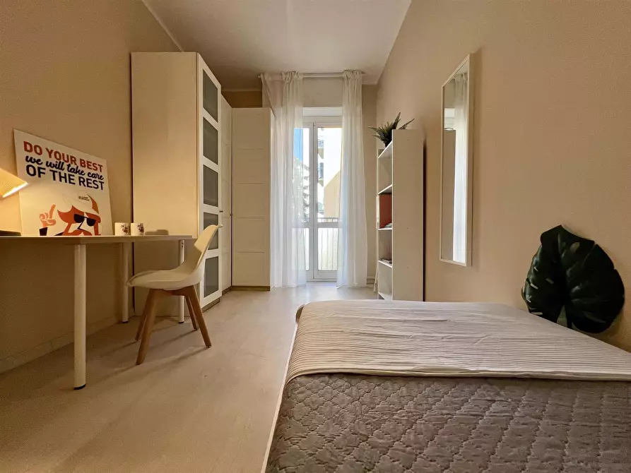 Immagine 5 di Camera in affitto  in Via Toscana56 a Bologna