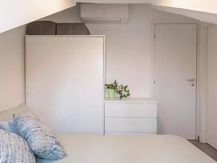 Immagine 12 di Appartamento in affitto  in Piazza della Repubblica15 a Torino