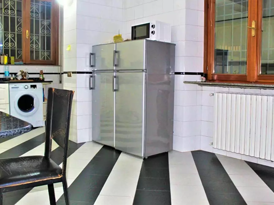 Immagine 10 di Camera in affitto  in Viale Sarca a Milano