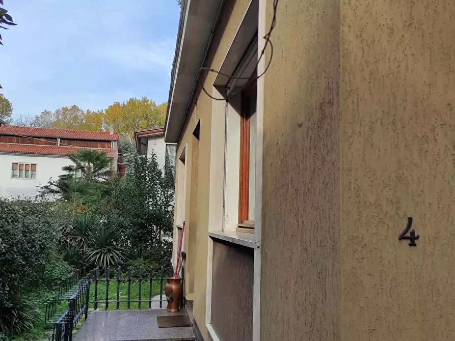 Immagine 16 di Camera in affitto  in Via Leone Pincherle4 a Venezia