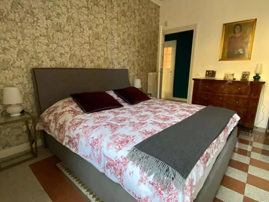 Immagine 26 di Appartamento in affitto  in Via Giuseppe Andreoli2 a Roma