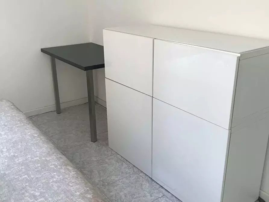 Immagine 15 di Appartamento in affitto  in Via Marcantonio dal Re16 a Milano