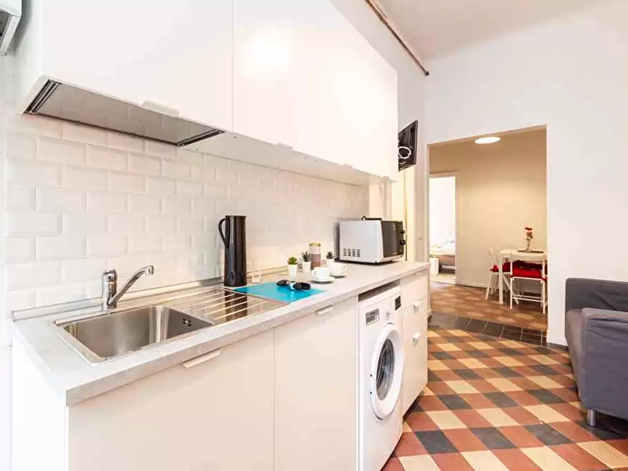 Immagine 28 di Camera in affitto  in Via San Marco20 a Milano