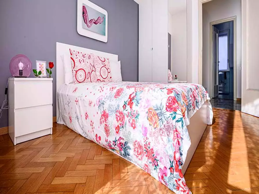 Immagine 4 di Camera in affitto  in Piazzetta Guastalla7 a Milano