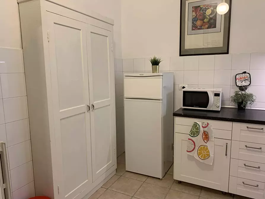 Immagine 15 di Camera in affitto  in Via Sant'Antonino13 a Firenze