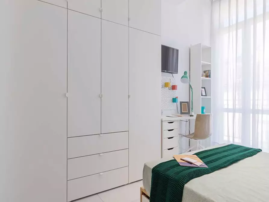 Immagine 9 di Camera in affitto  in Viale Bligny28 a Milano