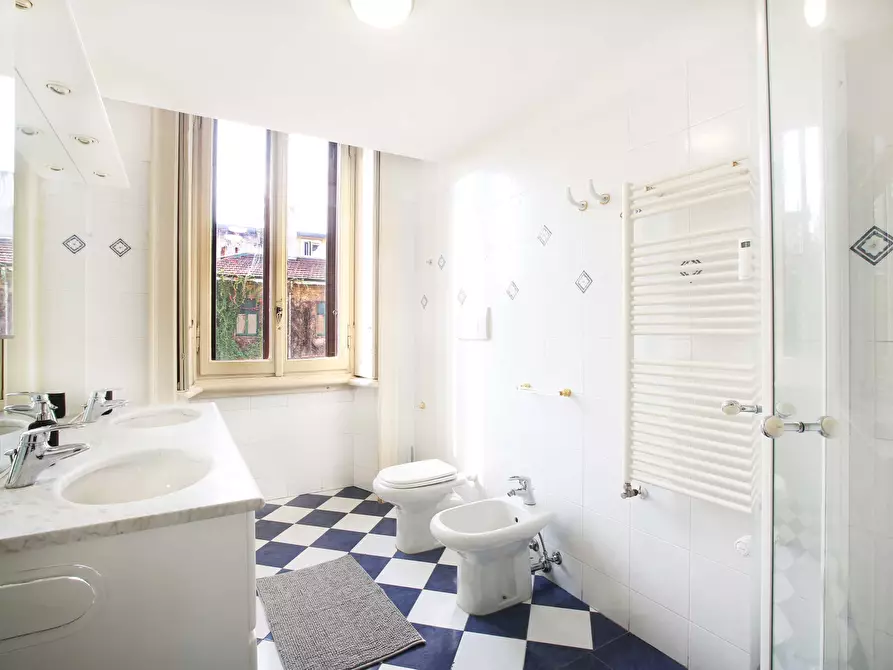 Immagine 23 di Camera in affitto  in Via Gustavo Modena35 a Milano