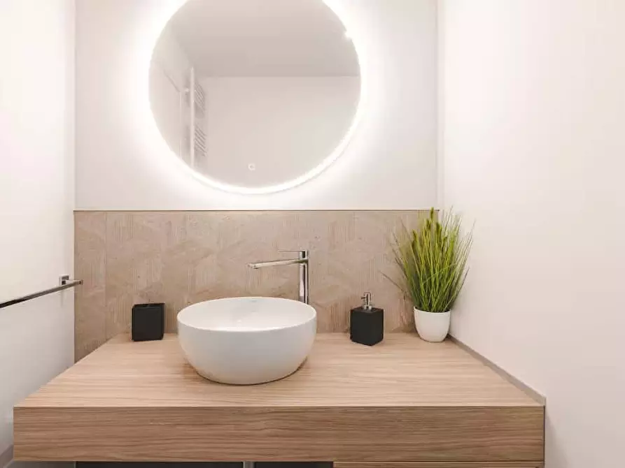 Immagine 13 di Appartamento in affitto  in Via Matteo Renato Imbriani2 a Trieste