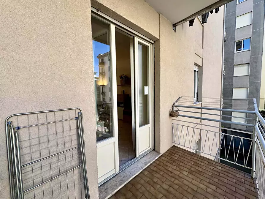 Immagine 20 di Appartamento in affitto  in Via Magenta6 a Como