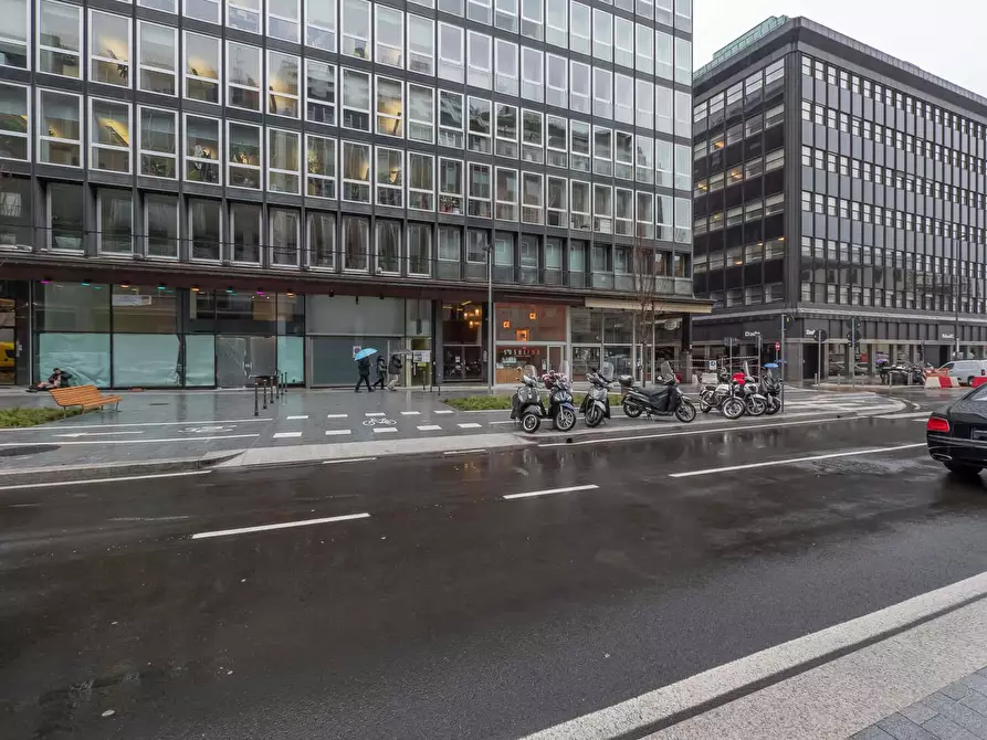 Immagine 40 di Appartamento in affitto  in Corso Europa10 a Milano