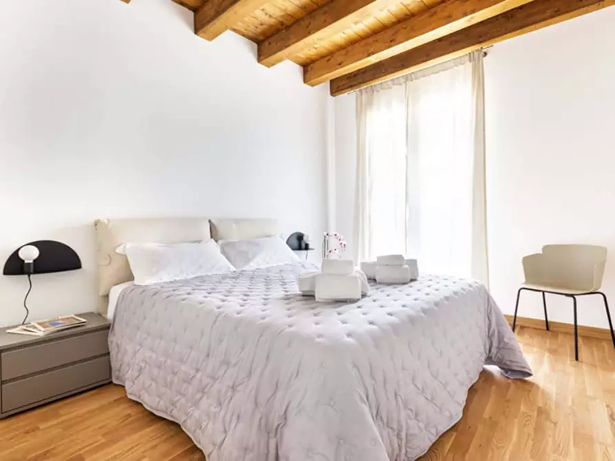 Immagine 4 di Appartamento in affitto  in Via dei Cassari48 a Palermo