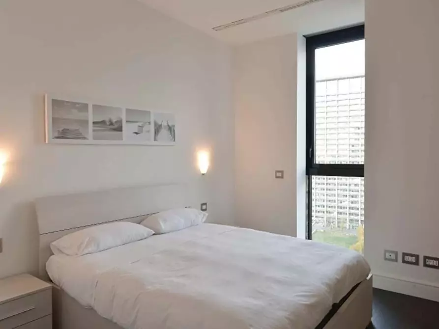 Immagine 20 di Appartamento in affitto  in Viale della Liberazione15 a Milano
