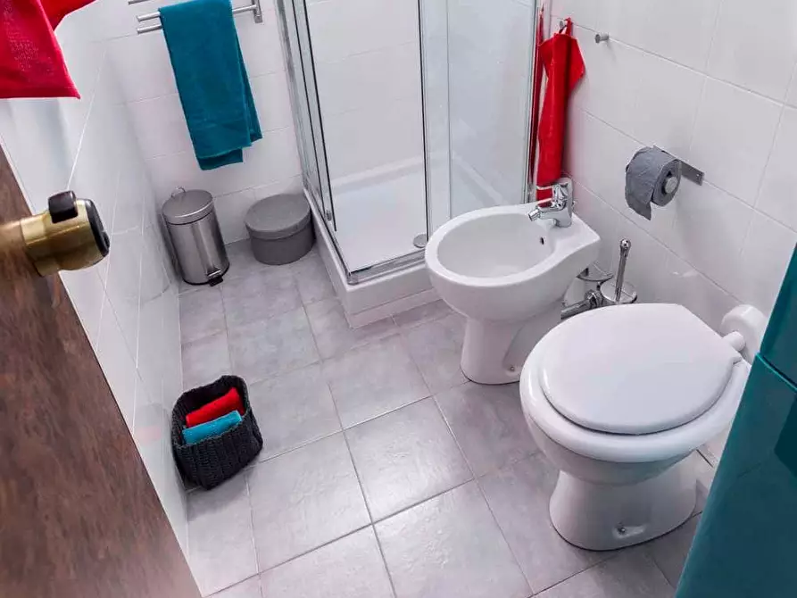 Immagine 10 di Camera in affitto  in Via Giuseppe Frua16 a Milano