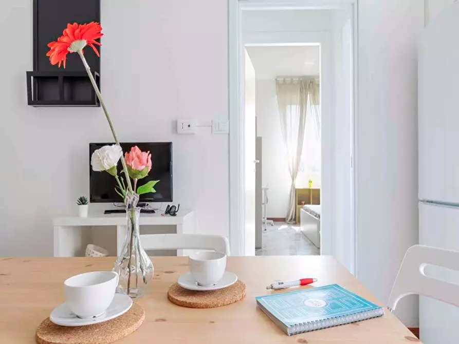 Immagine 10 di Camera in affitto  in Largo Cavalieri di Malta12 a Milano