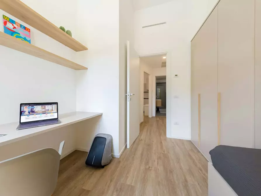 Immagine 4 di Camera in affitto  in Via Armari11 a Ferrara