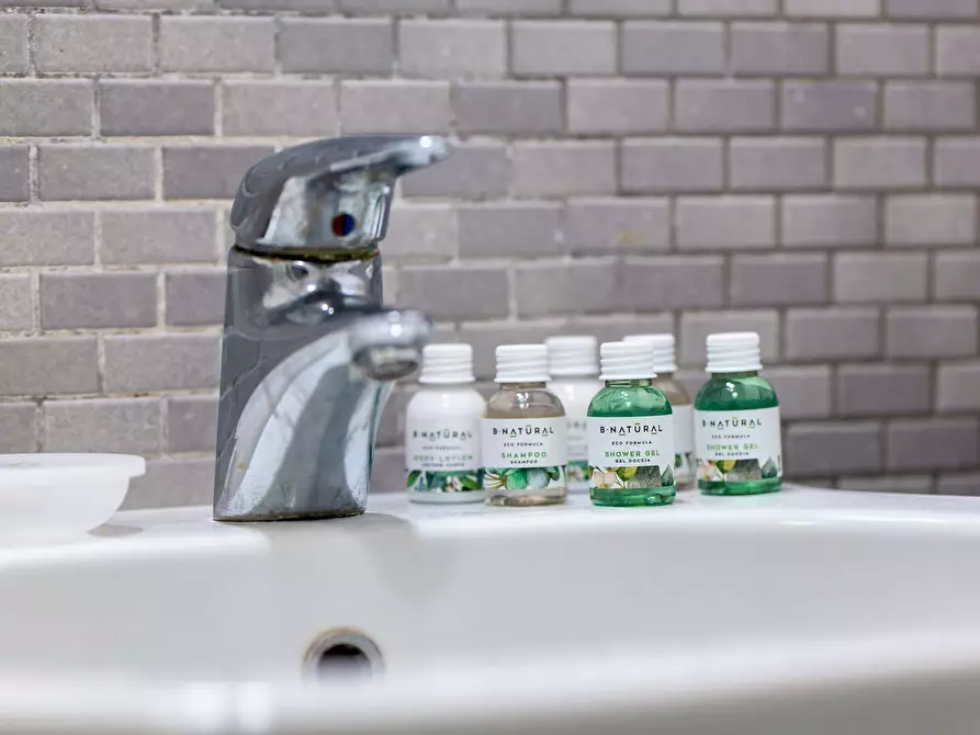 Immagine 31 di Appartamento in affitto  in Via Vigevano a Milano