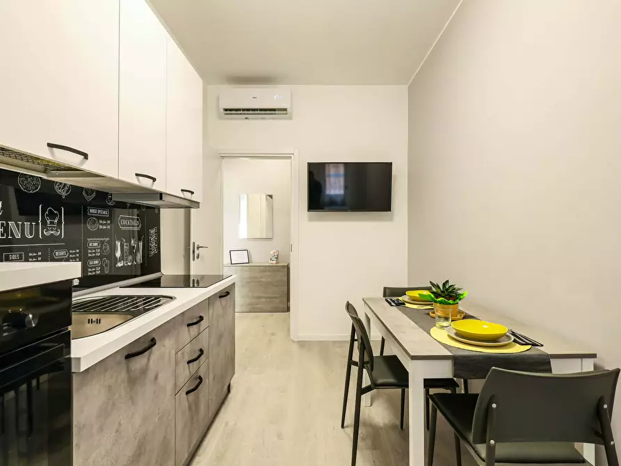 Immagine 25 di Appartamento in affitto  in Via Eugenio Curiel a Rozzano