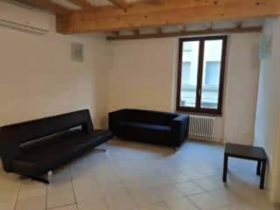 Immagine 6 di Appartamento in affitto  in Via Emilia Santo Stefano56 a Reggio Nell'emilia