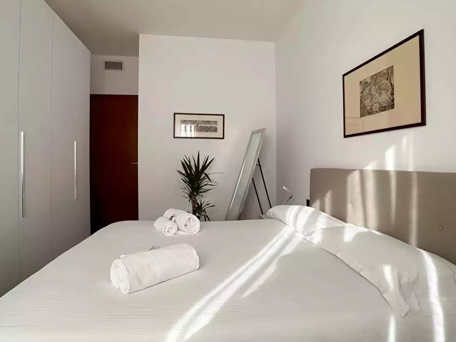 Immagine 20 di Appartamento in affitto  in Via Leon Battista Alberti3 a Milano