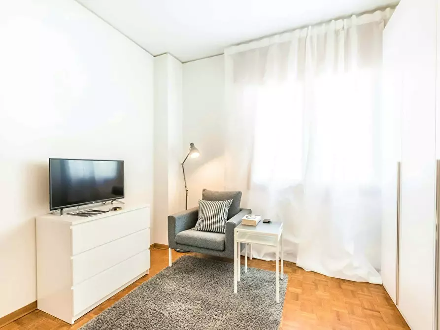 Immagine 5 di Camera in affitto  in Corso del Popolo86 a Venezia