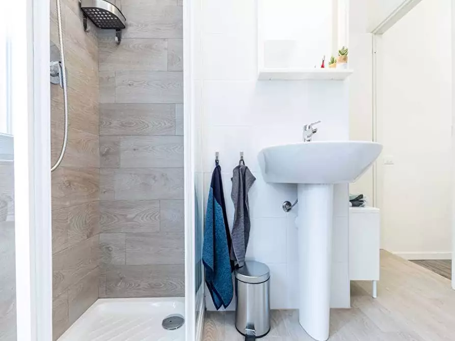 Immagine 9 di Camera in affitto  in Via Natale Battaglia27 a Milano