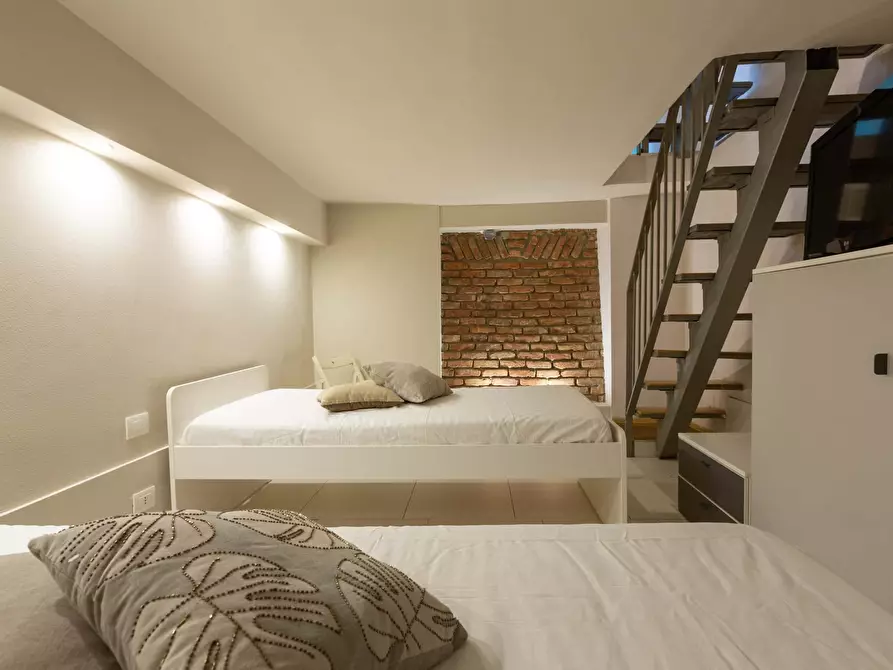 Immagine 21 di Appartamento in affitto  in Via Rovereto5 a Milano