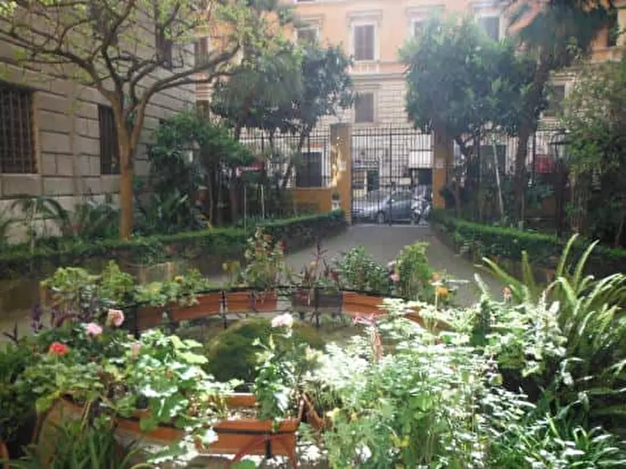 Immagine 11 di Appartamento in affitto  in Via Principe Amedeo92 a Roma