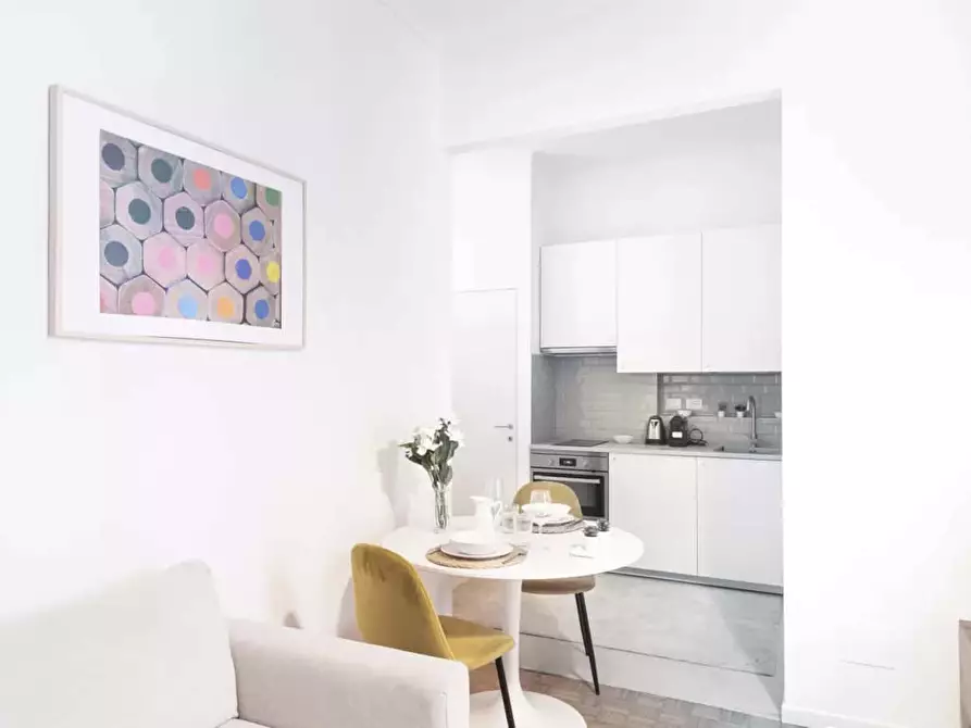 Immagine 6 di Appartamento in affitto  in Via Pompeo Litta7 a Milano