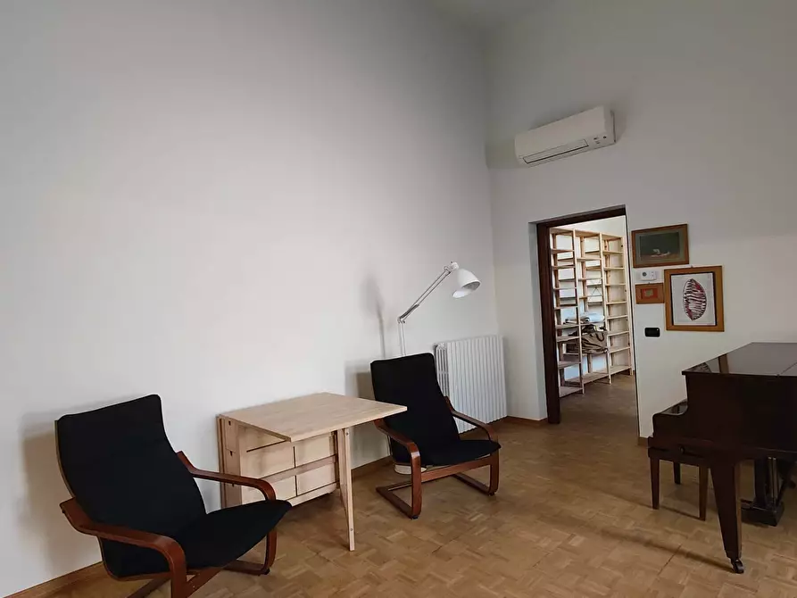 Immagine 21 di Appartamento in affitto  in Via Luigi Settembrini60 a Milano