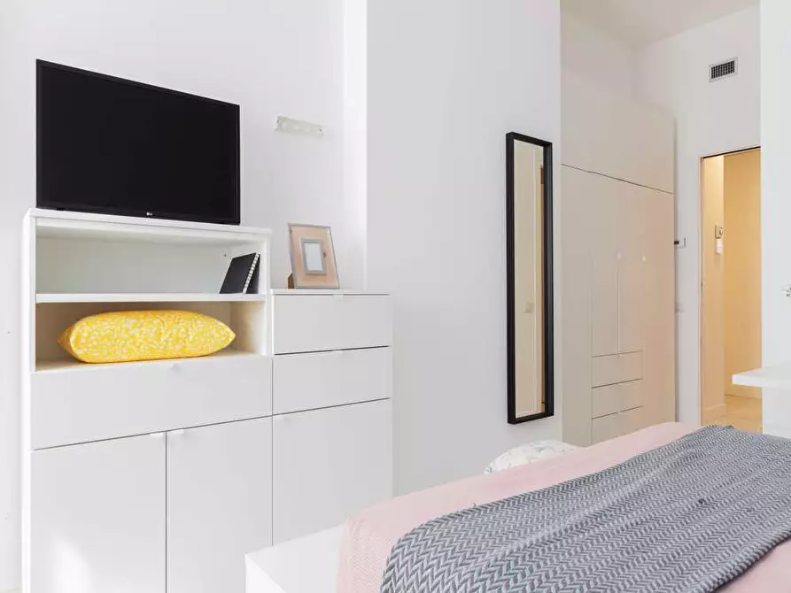 Immagine 10 di Camera in affitto  in Viale Bligny28 a Milano