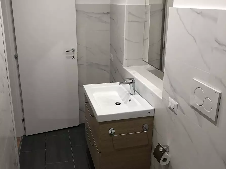 Immagine 5 di Appartamento in affitto  in Via Padova78 a Milano