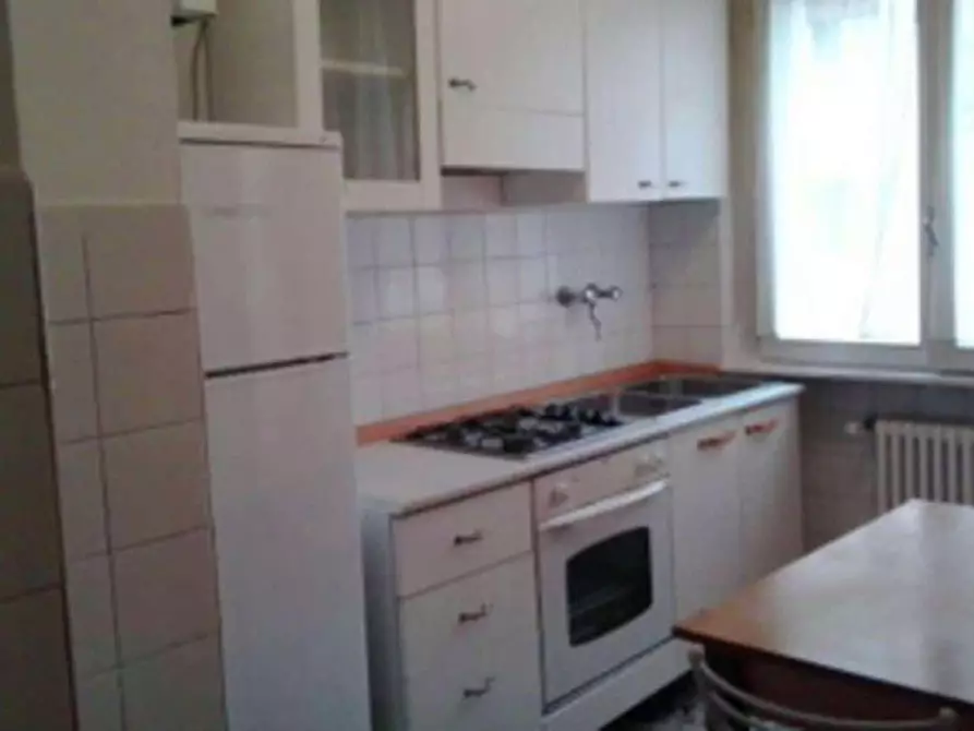 Immagine 4 di Camera in affitto  in Via Fratelli Perini123 a Trento
