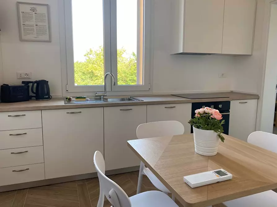 Immagine 5 di Appartamento in affitto  in Via Giuseppe Massarenti254 a Bologna