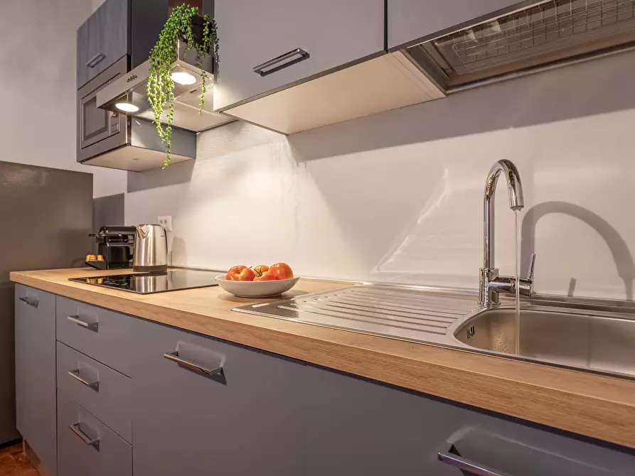 Immagine 23 di Appartamento in affitto  in Via della Madonna dei Monti15 a Roma