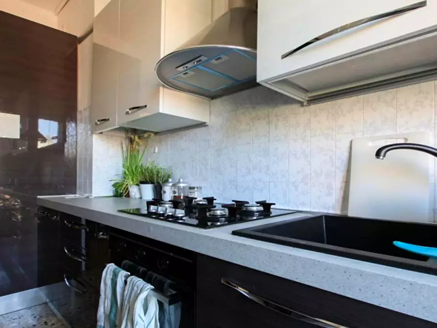 Immagine 3 di Appartamento in affitto  in Alzaia Naviglio Pavese a Milano