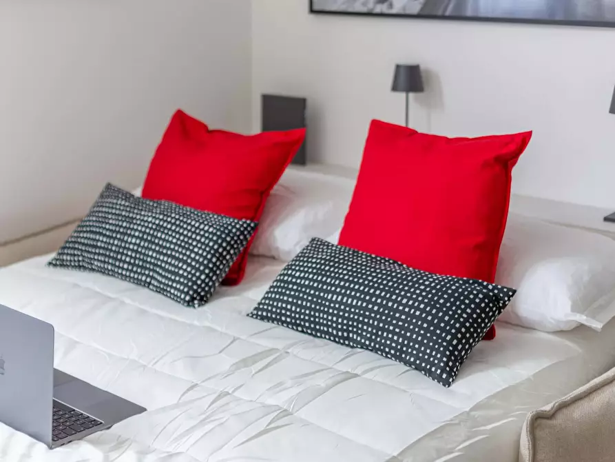 Immagine 32 di Appartamento in affitto  in Via Antonio Fogazzaro8 a Milano