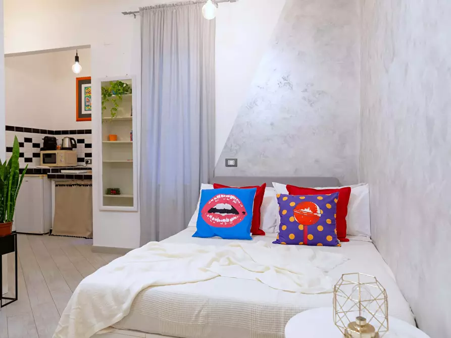 Immagine 2 di Camera in affitto  in Via della Magliana256 a Roma