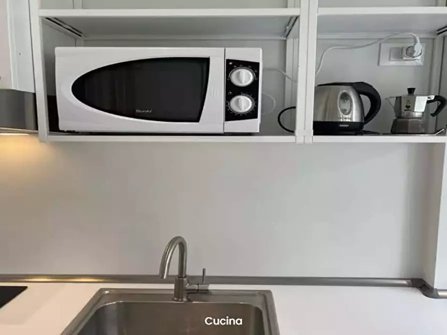 Immagine 8 di Appartamento in affitto  in Via Privata Chioggia9 a Milano