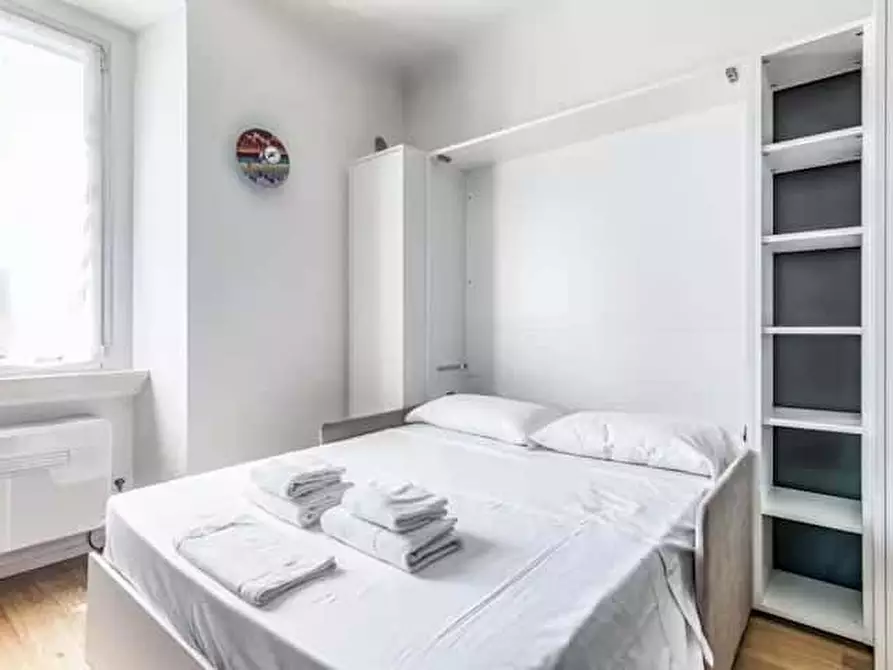 Immagine 10 di Appartamento in affitto  in Via Vincenzo Russo15 a Milano