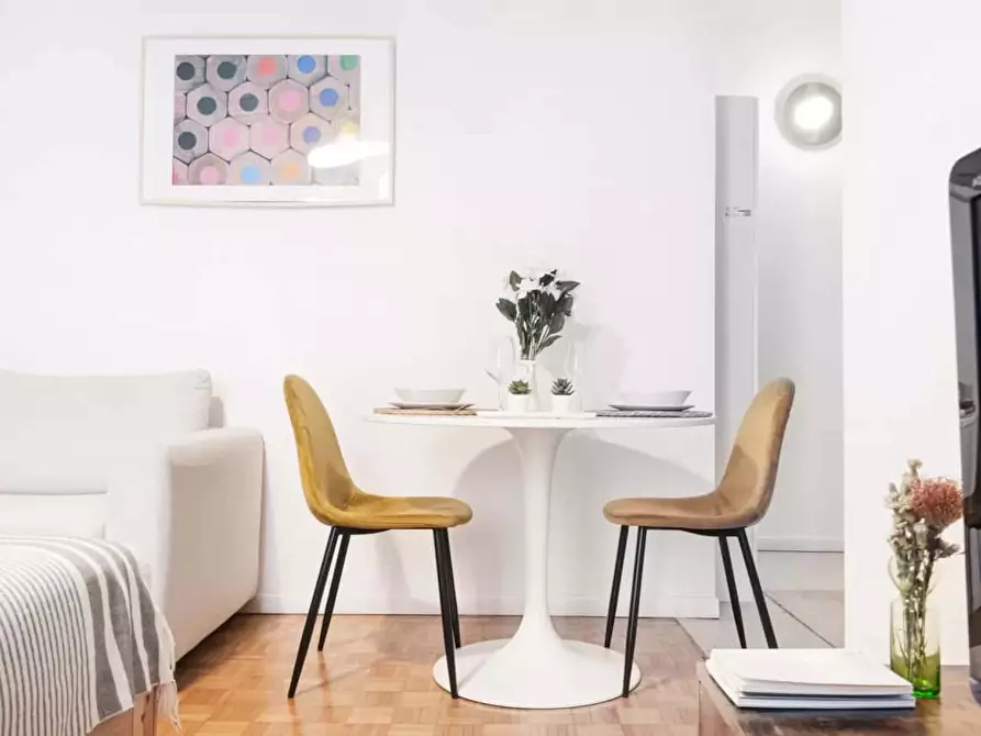 Immagine 2 di Appartamento in affitto  in Via Pompeo Litta7 a Milano