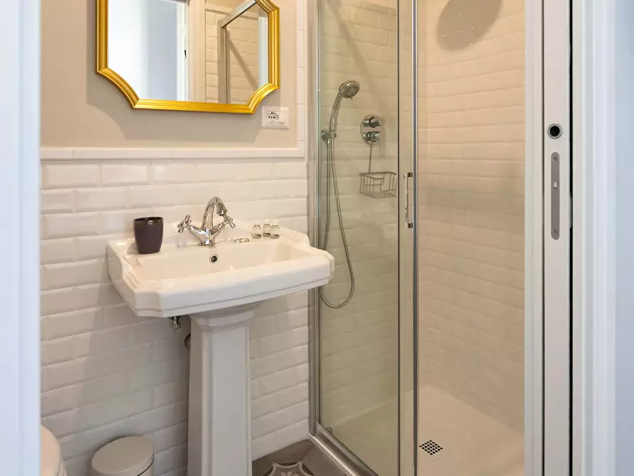 Immagine 21 di Appartamento in affitto  in Via degli Speziali a Firenze