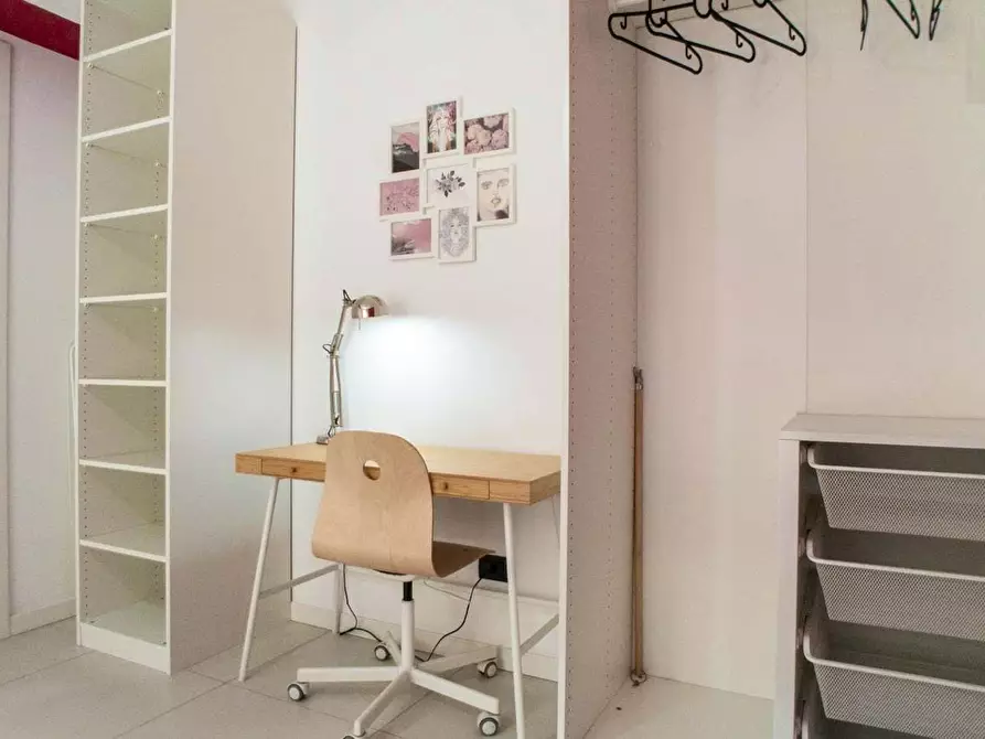 Immagine 14 di Appartamento in affitto  in Via Luigi Mercantini a Milano