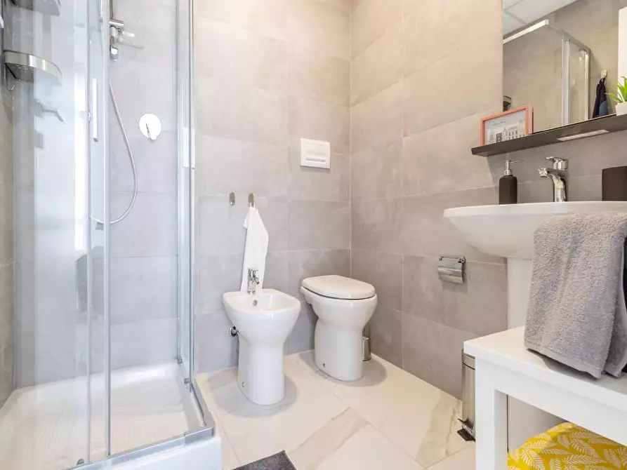 Immagine 10 di Camera in affitto  in Viale Bligny28 a Milano