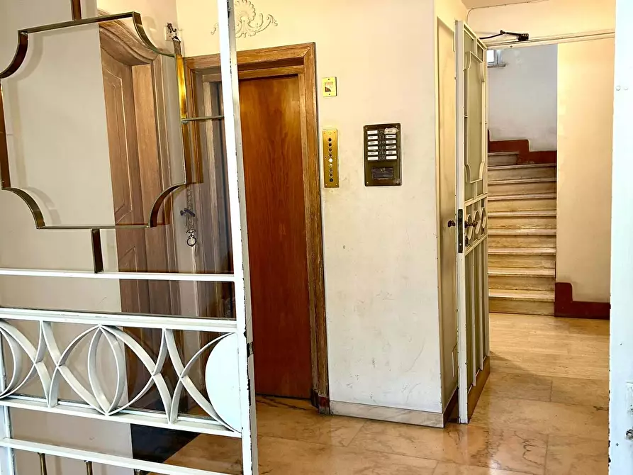 Immagine 20 di Camera in affitto  in Via Pompeo Neri10 a Roma