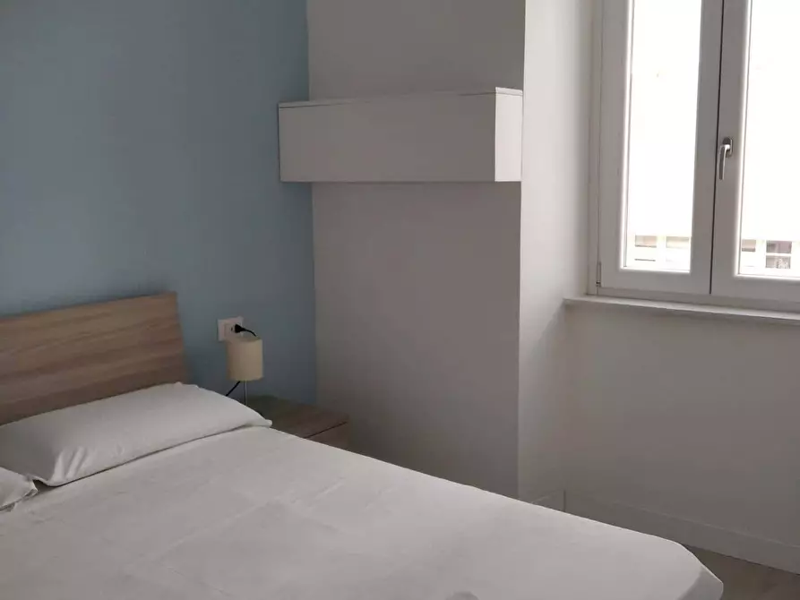 Immagine 13 di Appartamento in affitto  in Via Giovanni Chiarini22 a Napoli