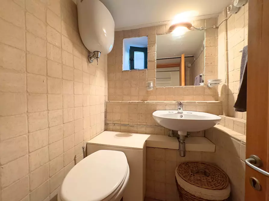 Immagine 16 di Appartamento in affitto  in Via Antonio Cesari39 a Roma